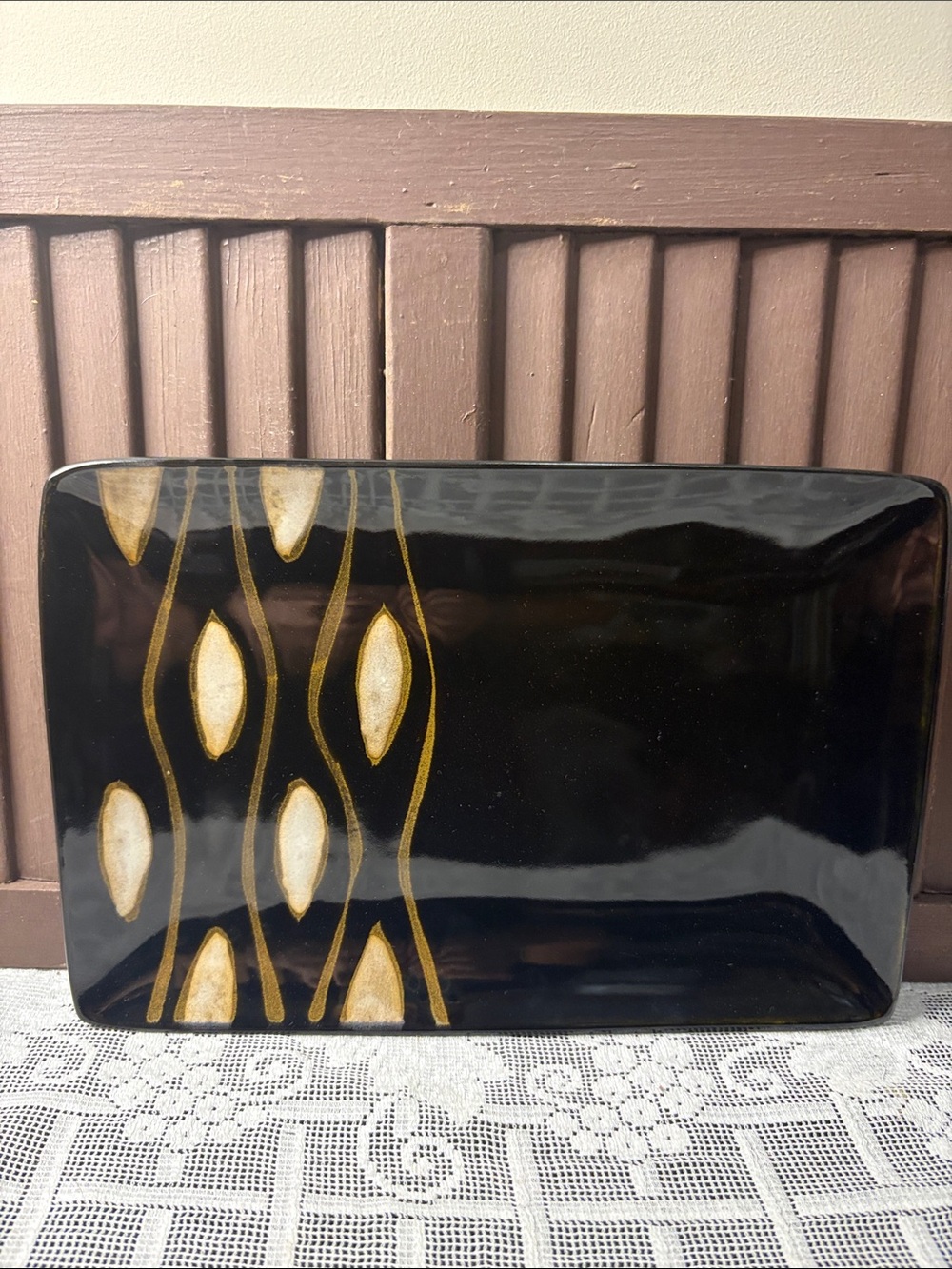 Beekman Home Mid Century Modern Style Tray